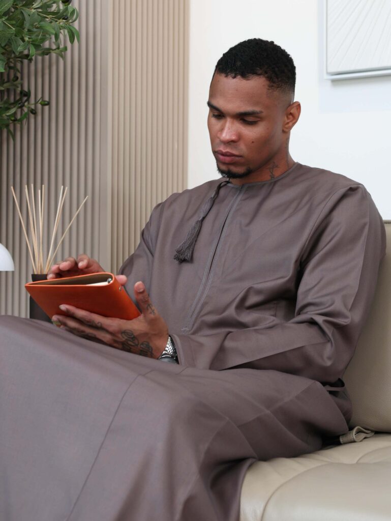 Earth Brown Omani Kandura