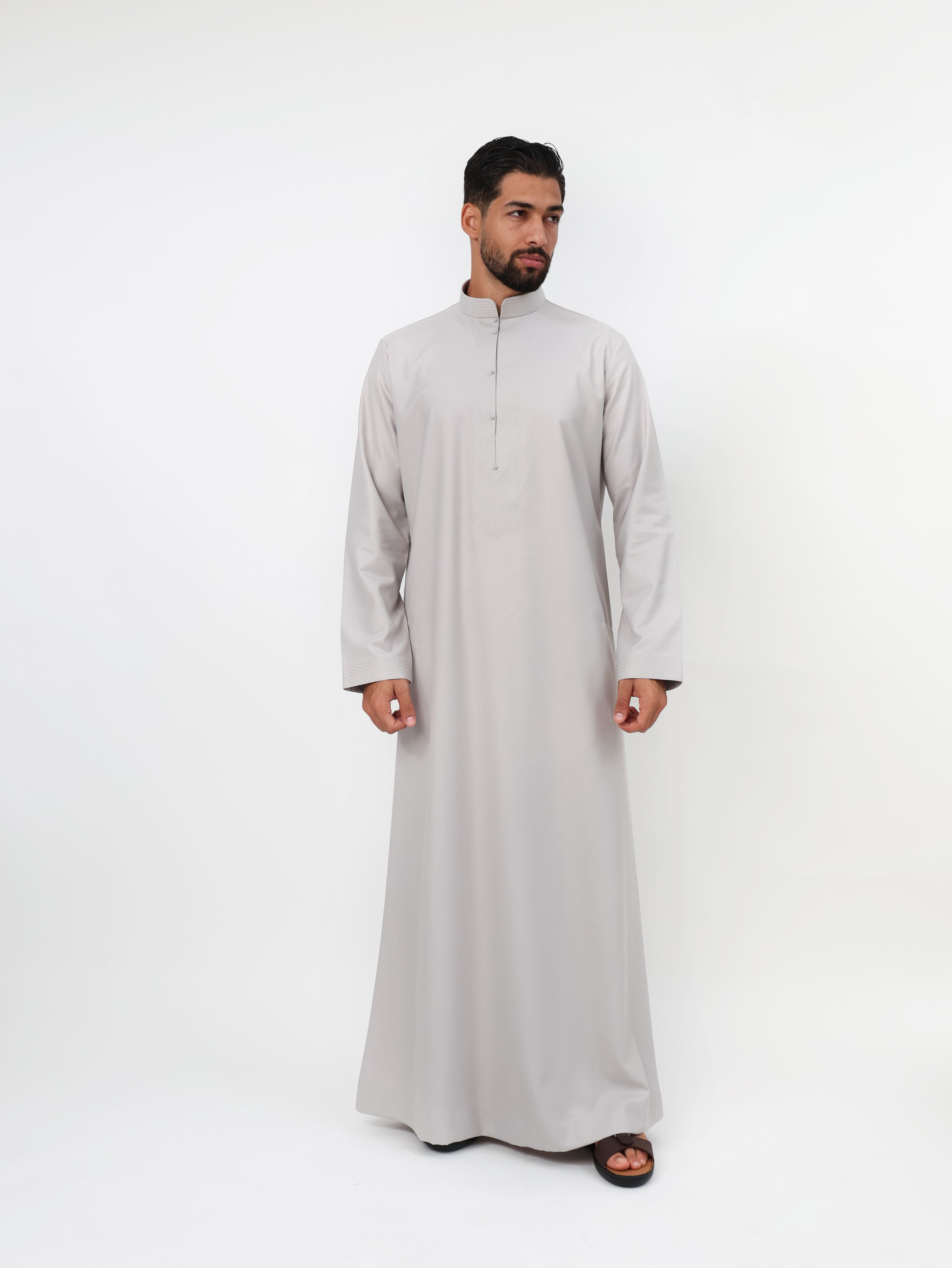 Pale Gray Baharaini Kandura
