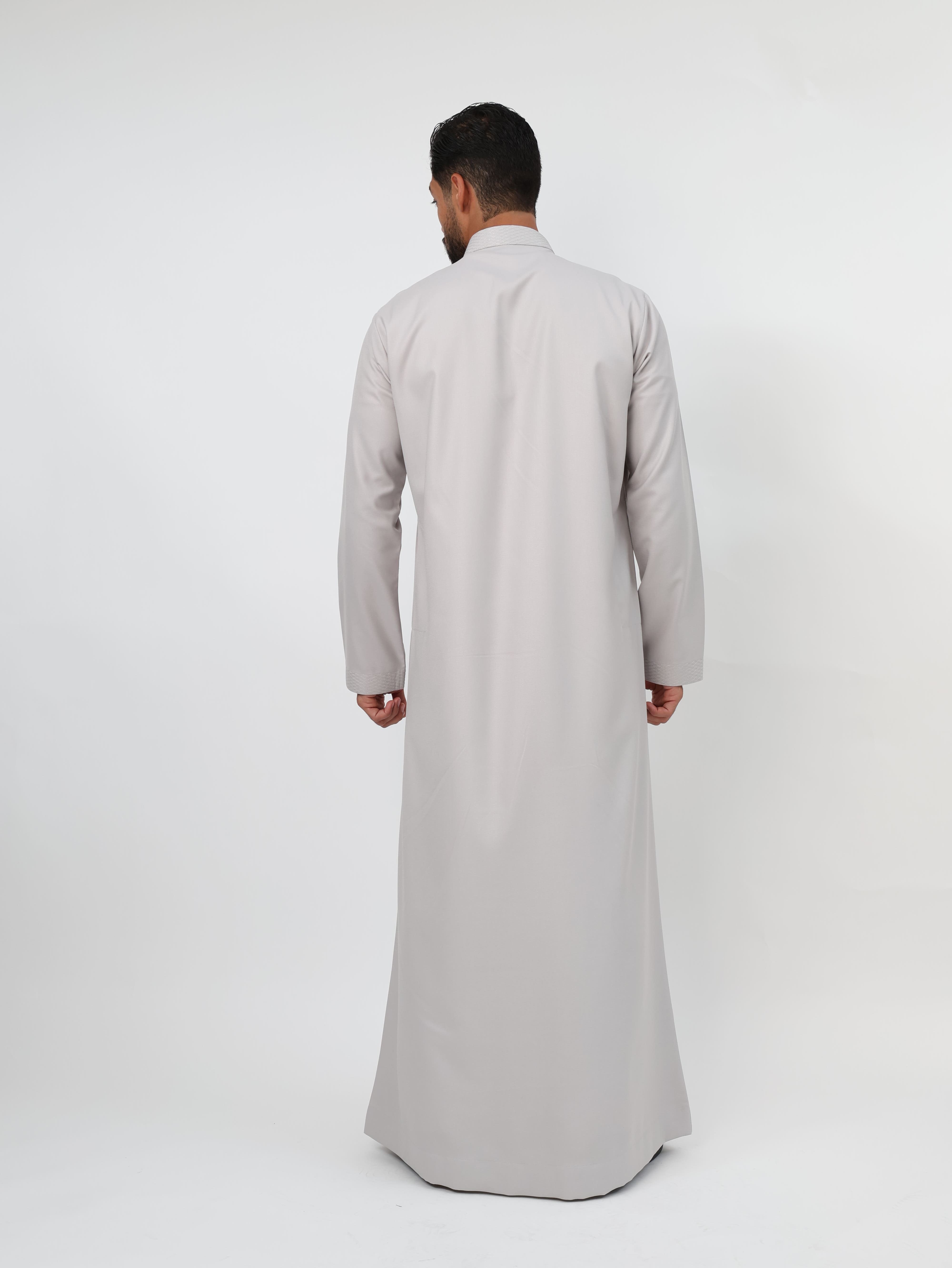 Pale Gray Baharaini Kandura