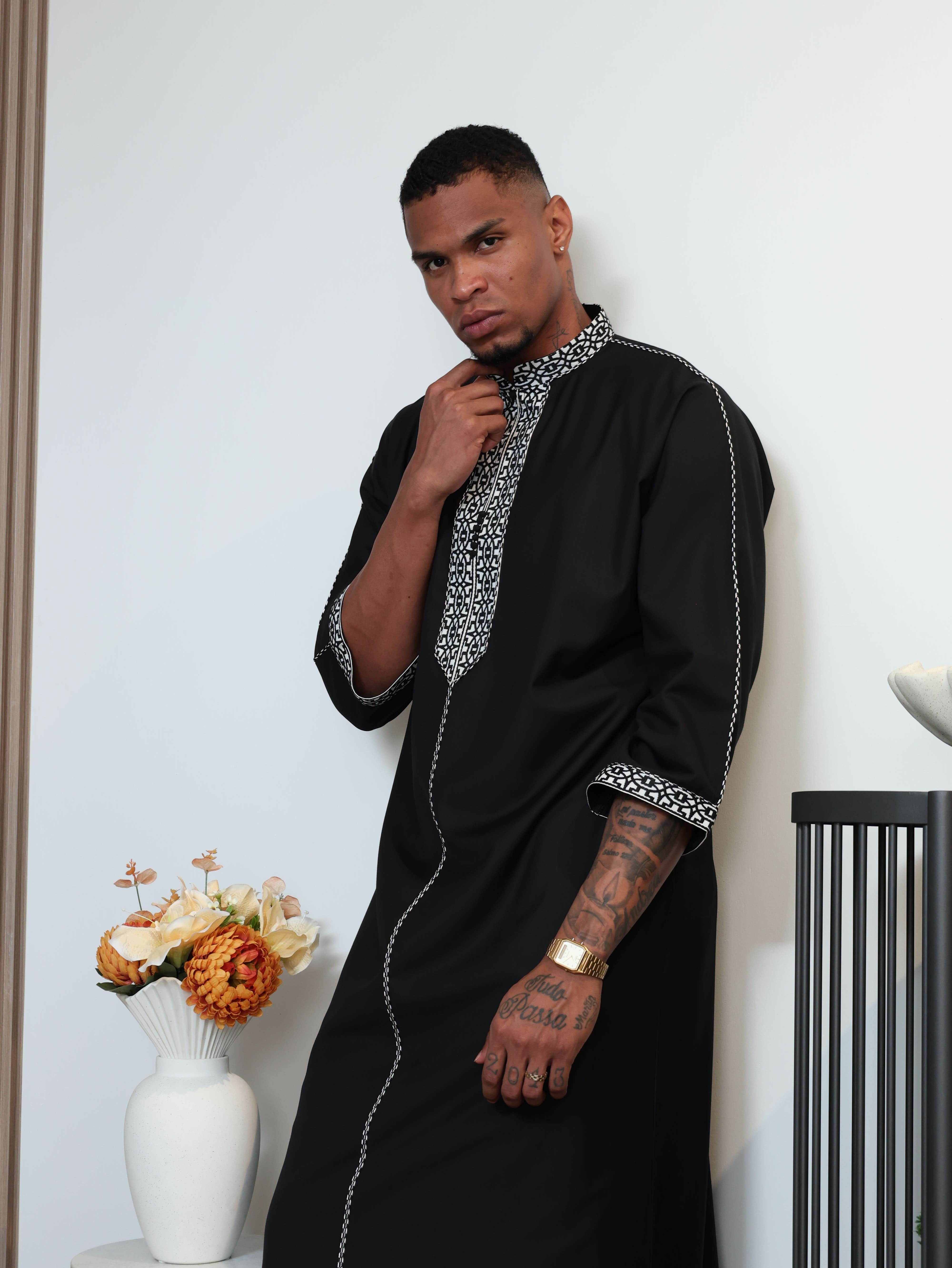 Onyx Moroccan Thobe