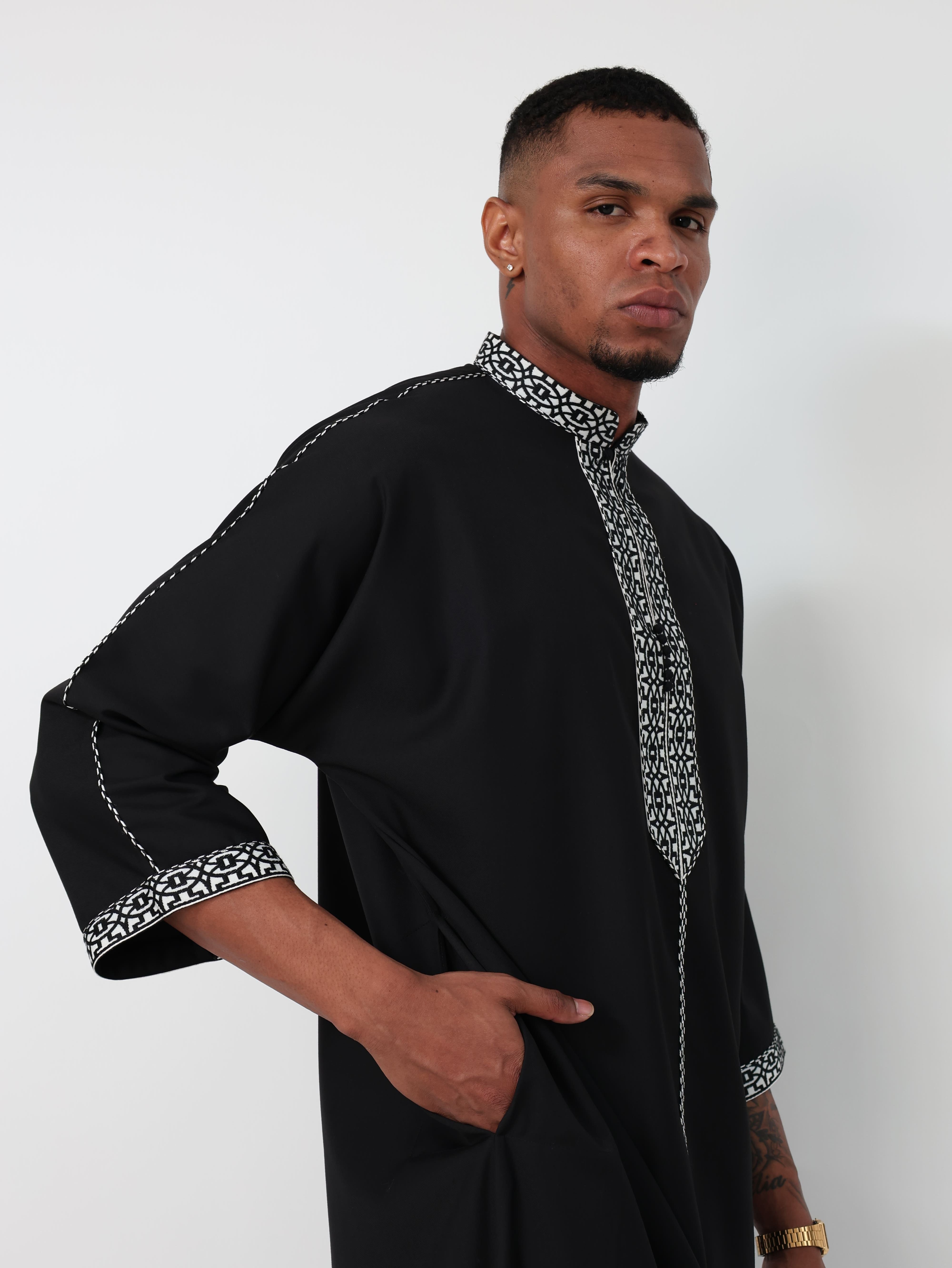 Onyx Moroccan Thobe