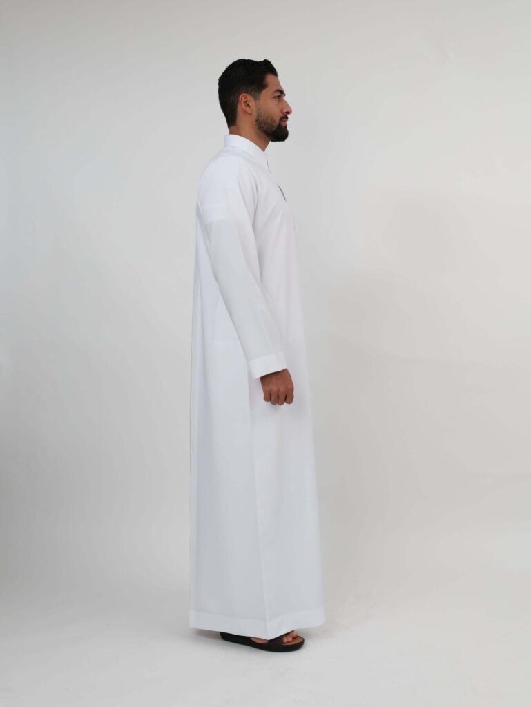 White Qatari Kandura