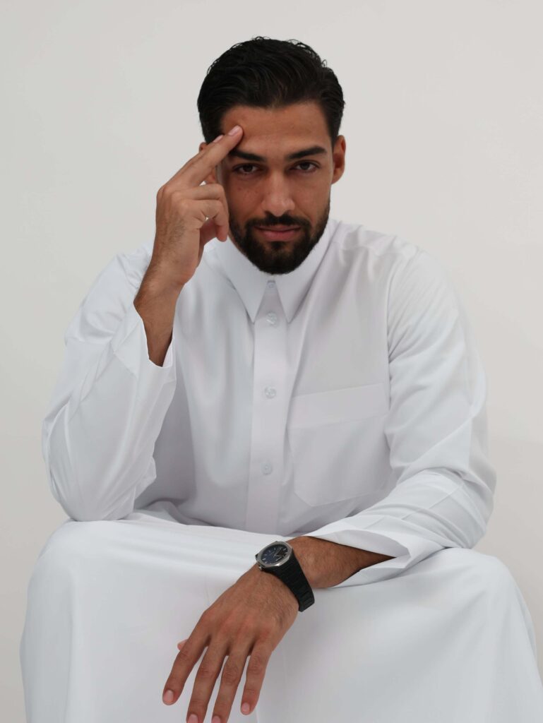 White Qatari Kandura