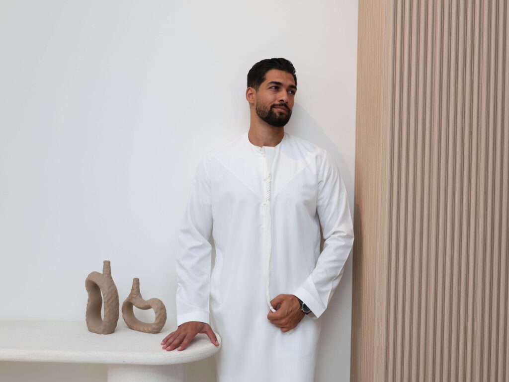Emirati Kandura Pearl