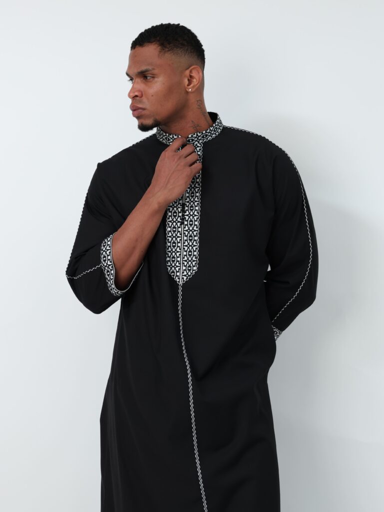 Onyx Moroccan Thobe