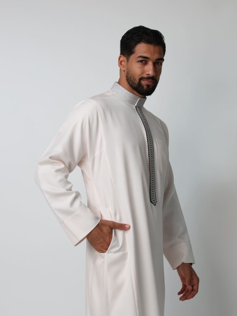 Cream Kuwaiti Kandura